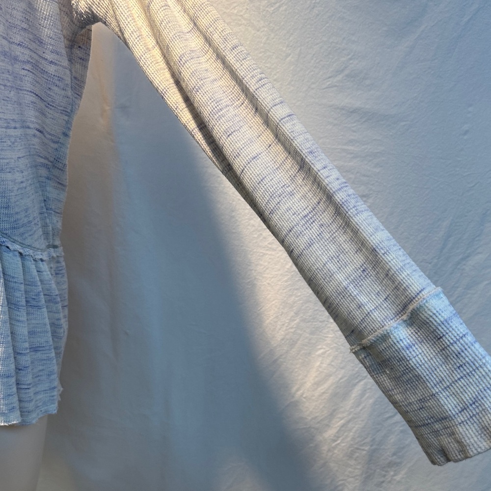 We The Free Heather Gray Ruffled Blouse - Picture 4 of 11